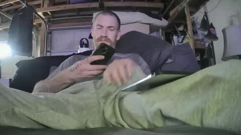 Snapshot of tiggity19 chatting on 02-25-26, 08:29 Tiggity23 come stroke my 9 cock with ne online show from 02-25-26, 08:29