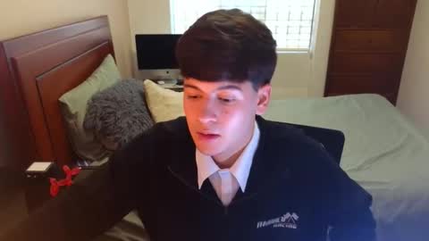 Snapshot of tightncuteass chatting on 09-22-25, 09:50 Camilo online show from 09-22-25, 09:50