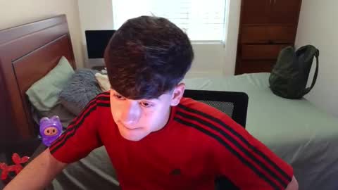 Snapshot of tightncuteass chatting on 10-01-25, 09:32 Camilo online show from 10-01-25, 09:32