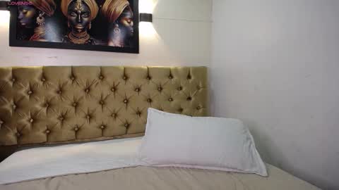 tiiny emilly online show from 11-02-25, 12:40