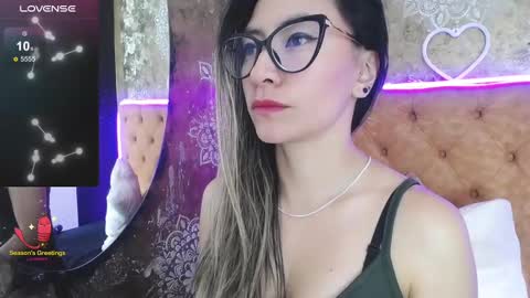 TILA TEQUILA online show from 02-22-25, 03:25