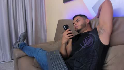 Tyler online show from 01-29-25, 08:04