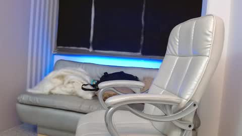 Tyler online show from 02-08-25, 04:47