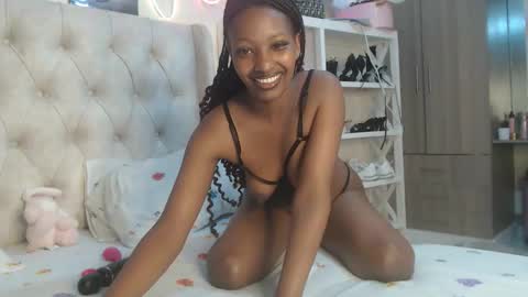 Tilly online show from 12-21-25, 06:59