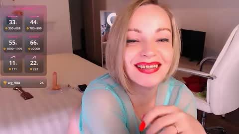 Tilly online show from 11-25-25, 08:09