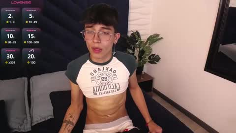 Snapshot of tim__fox chatting on 01-12-25, 07:21 Tim Fox online show from 01-12-25, 07:21