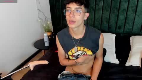 Snapshot of tim__fox chatting on 01-28-25, 08:26 Tim Fox online show from 01-28-25, 08:26