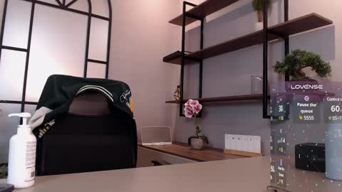 Snapshot of tim__fox chatting on 03-04-25, 10:49 Tim Fox online show from 03-04-25, 10:49