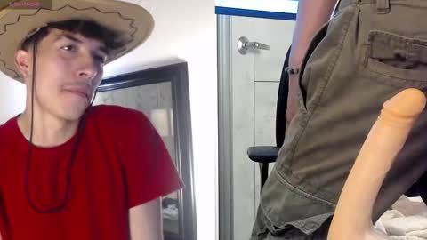 Snapshot of tim__fox chatting on 09-21-25, 12:51 Tim Fox online show from 09-21-25, 12:51