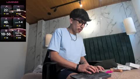 Snapshot of tim__fox chatting on 09-23-25, 12:19 Tim Fox online show from 09-23-25, 12:19