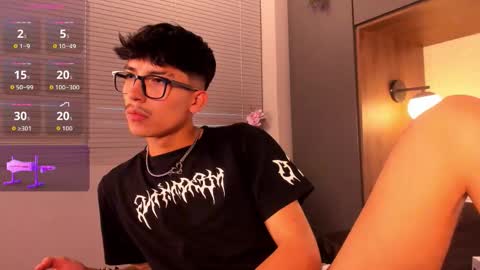 Snapshot of tim__fox chatting on 10-10-25, 12:04 Tim Fox online show from 10-10-25, 12:04