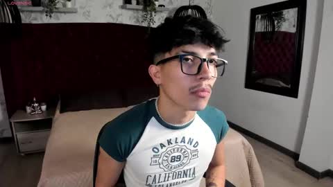 Snapshot of tim__fox chatting on 10-14-25, 11:11 Tim Fox online show from 10-14-25, 11:11