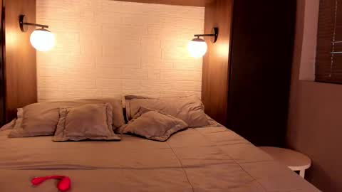 Snapshot of tim__fox chatting on 10-20-25, 12:38 Tim Fox online show from 10-20-25, 12:38