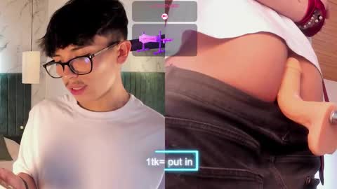 Snapshot of tim__fox chatting on 10-26-25, 12:44 Tim Fox online show from 10-26-25, 12:44