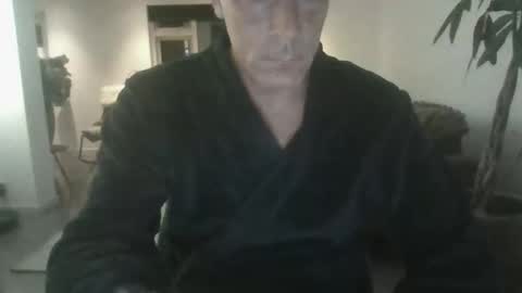 times20 online show from 09-20-25, 04:35