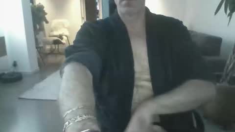 times20 online show from 10-21-25, 05:41