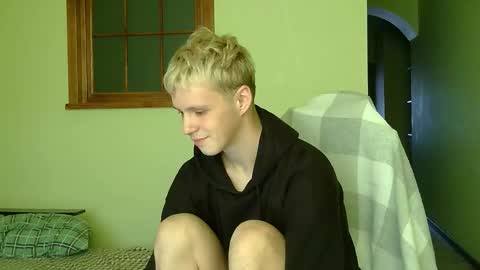 Tim WhiteS online show from 10-26-25, 06:41