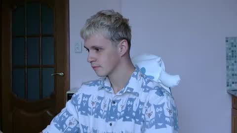 Tim WhiteS online show from 10-28-25, 09:24