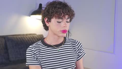 Snapshot of timmyshy chatting on 01-08-25, 10:37 timmyshy online show from 01-08-25, 10:37