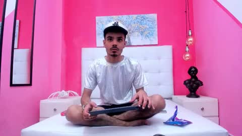 Evans  online show from 10-29-25, 10:00