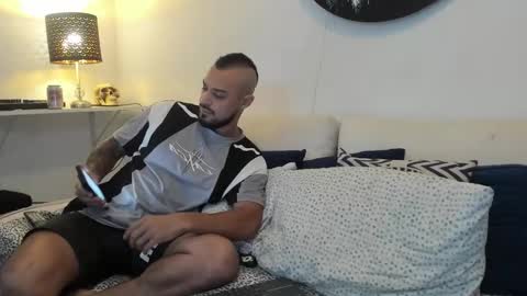 Snapshot of timothy_eliot chatting on 10-24-25, 02:41 wanna play bareback uncut colombian couple new twink bbk online show from 10-24-25, 02:41