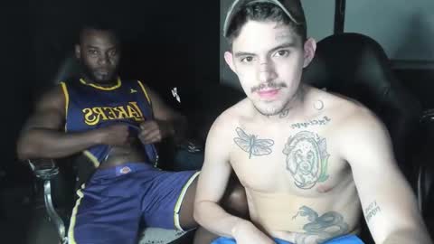 Snapshot of timothy_eliot chatting on 12-04-25, 04:11 wanna play bareback uncut colombian couple new twink bbk online show from 12-04-25, 04:11