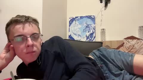 Snapshot of timveret chatting on 12-03-24, 12:46 Wizard online show from 12-03-24, 12:46