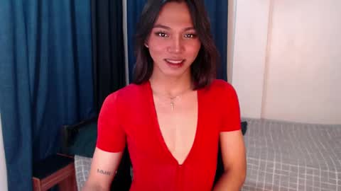 Snapshot of tina_allure chatting on 12-18-24, 09:08 Tina online show from 12-18-24, 09:08
