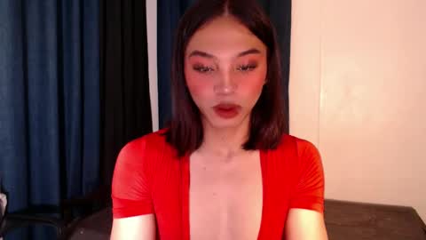 Snapshot of tina_allure chatting on 01-24-25, 06:25 Tina online show from 01-24-25, 06:25