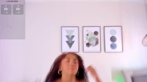 Tina online show from 11-22-25, 11:31