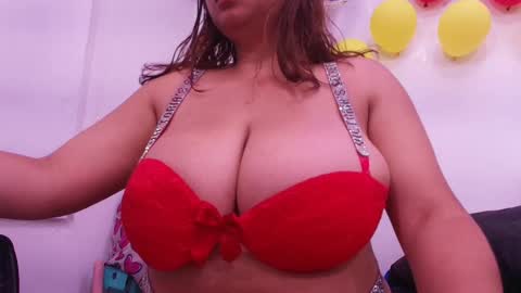Snapshot of tinkerbell_1 chatting on 09-30-25, 07:30 tinkerbell online show from 09-30-25, 07:30