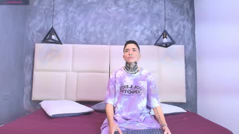 TINNY AND CANDY online show from 10-17-25, 12:19