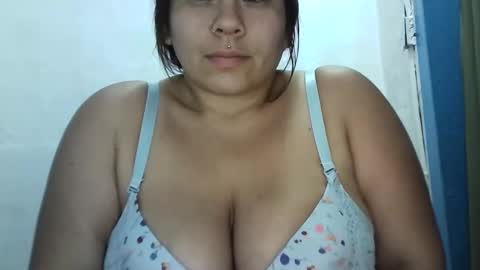 Snapshot of tintal_jers chatting on 02-04-25, 03:54 tintal jers online show from 02-04-25, 03:54