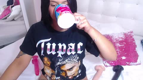 tiny_whore18 online show from 02-04-25, 06:49