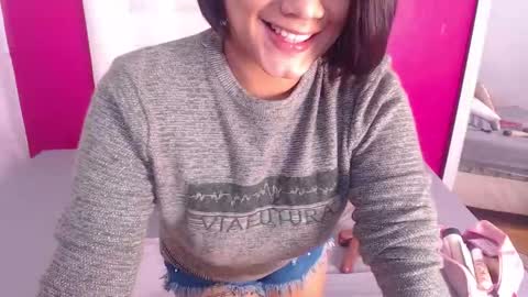 tiny_whore18 online show from 09-11-25, 03:23