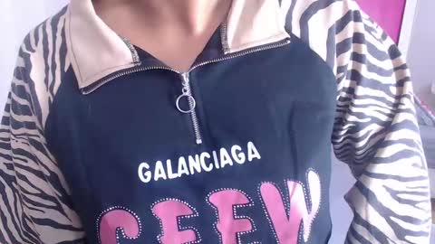 tiny_whore18 online show from 09-16-25, 03:24