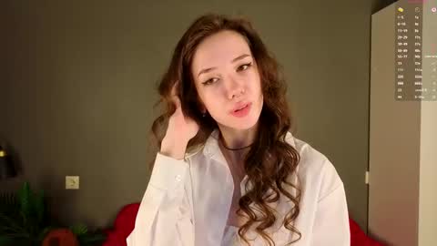 Snapshot of tinyanie chatting on 03-01-26, 08:00 Annie online show from 03-01-26, 08:00