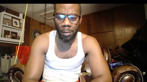 Snapshot of tinycock_1979 chatting on 09-24-25, 05:22 tinycock_1979 online show from 09-24-25, 05:22