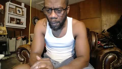 Snapshot of tinycock_1979 chatting on 09-29-25, 01:44 tinycock_1979 online show from 09-29-25, 01:44