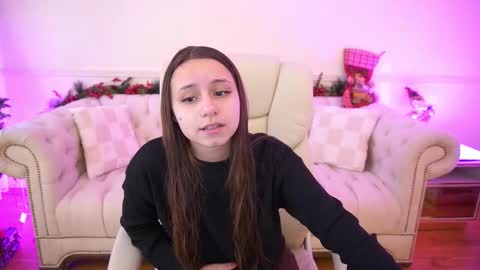 tinynataliee online show from 01-15-26, 07:46