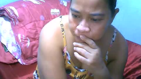 Snapshot of tinypussy_xx chatting on 11-07-25, 10:32 tinypussy_xx online show from 11-07-25, 10:32