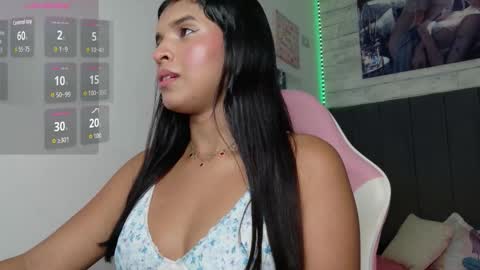 Snapshot of tinyscarlett chatting on 01-14-26, 06:24 Scarlet online show from 01-14-26, 06:24