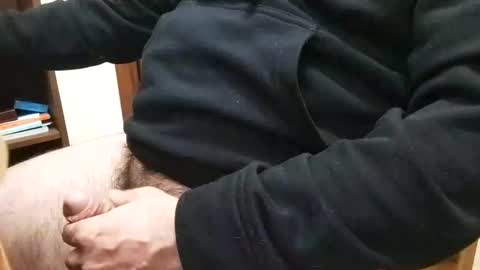 Snapshot of tiobelo chatting on 03-09-25, 04:33 tiobelo online show from 03-09-25, 04:33