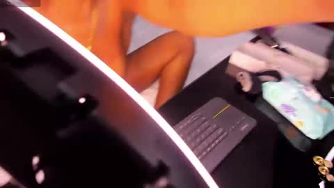 Snapshot of tisha_cole chatting on 02-02-25, 04:54 Tisha online show from 02-02-25, 04:54