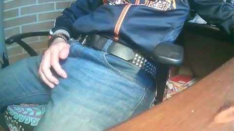 tisis80 online show from 02-22-26, 12:01