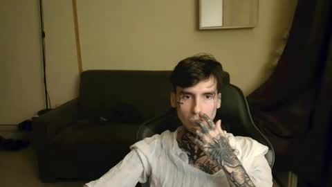 Snapshot of tiswillfuckup chatting on 01-14-26, 02:06 tiswillfuckup online show from 01-14-26, 02:06