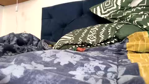 Snapshot of titanenh chatting on 12-17-24, 07:37 Titan online show from 12-17-24, 07:37