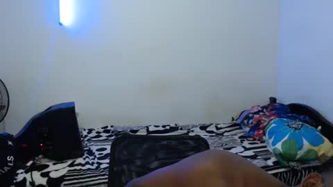 titoway07 online show from 10-26-25, 01:55