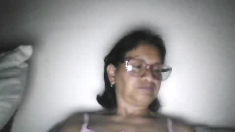 Snapshot of titssmall123 chatting on 06-18-26, 05:30 Ester online show from 06-18-26, 05:30