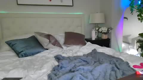 Snapshot of tittee_mcgee chatting on 03-08-25, 12:44 tittee mcgee online show from 03-08-25, 12:44